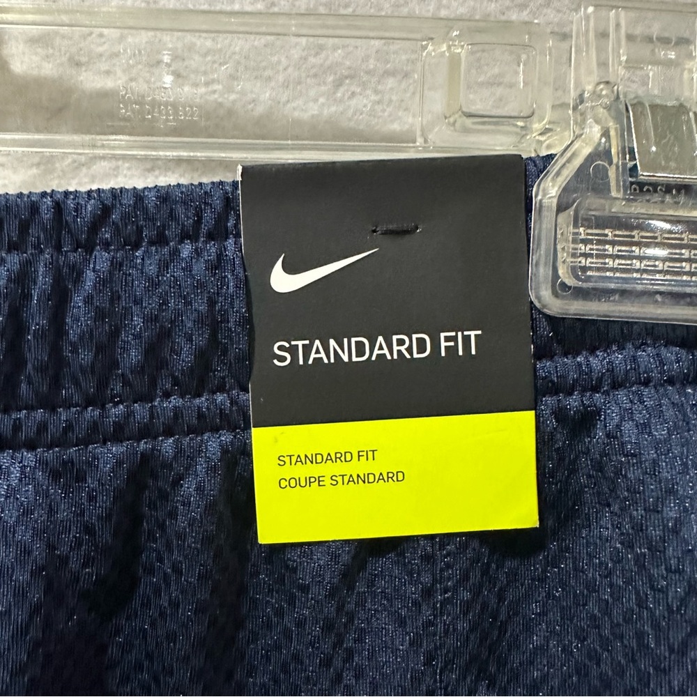 University of Illinois Nike Shorts - Picture 5 of 10